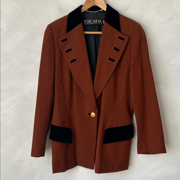 Escada Margaretha Ley Vintage Blazer gold and black details sz M/38 wool velvet - Picture 1 of 9